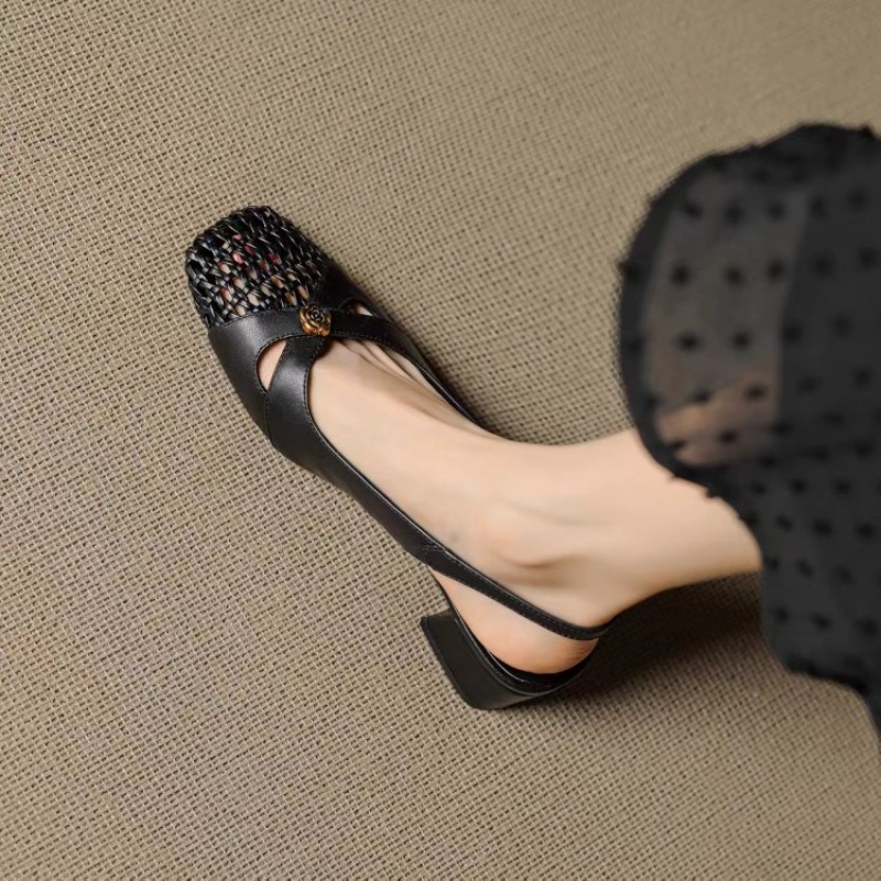 여성용 프렌치 스타일 클로즈드 토 샌들, 청키 힐, 다 - Embroidery Flat Shoes 리뷰 및 가격