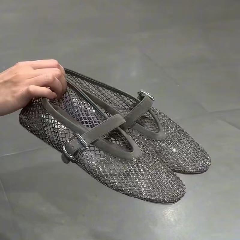 속이 빈 라인스톤 바오토우 샌들 여성용 2026 신상  - Embroidery Flat Shoes 리뷰 및 가격
