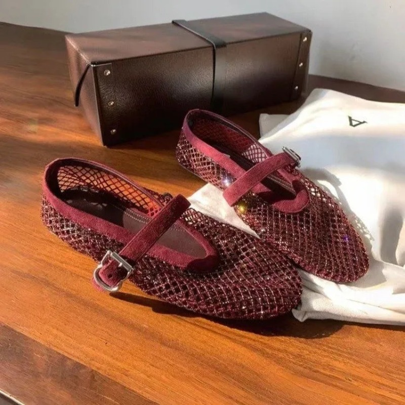 속이 빈 라인스톤 바오토우 샌들 여성용 2026 신상  - Embroidery Flat Shoes 리뷰 및 가격